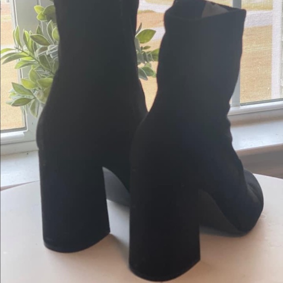 Steve Madden size 9 - Picture 2 of 4